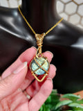Labradorite pendant 42