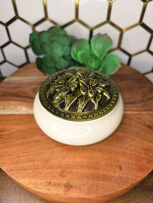 White Ceramic Incense Burner Bowl with Floral Lid – 3.75