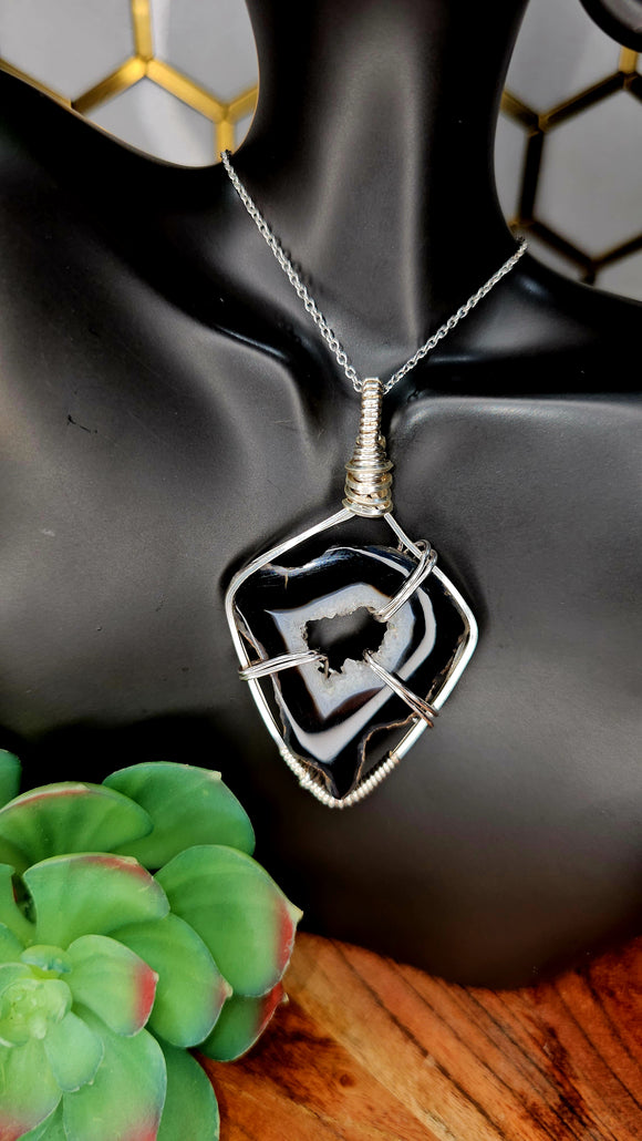 Black Window Druzy Agate Geode 9