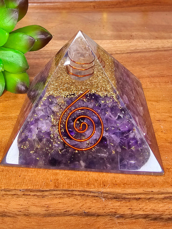 Orgone Energy Pyramid Amethyst(55-60mm)